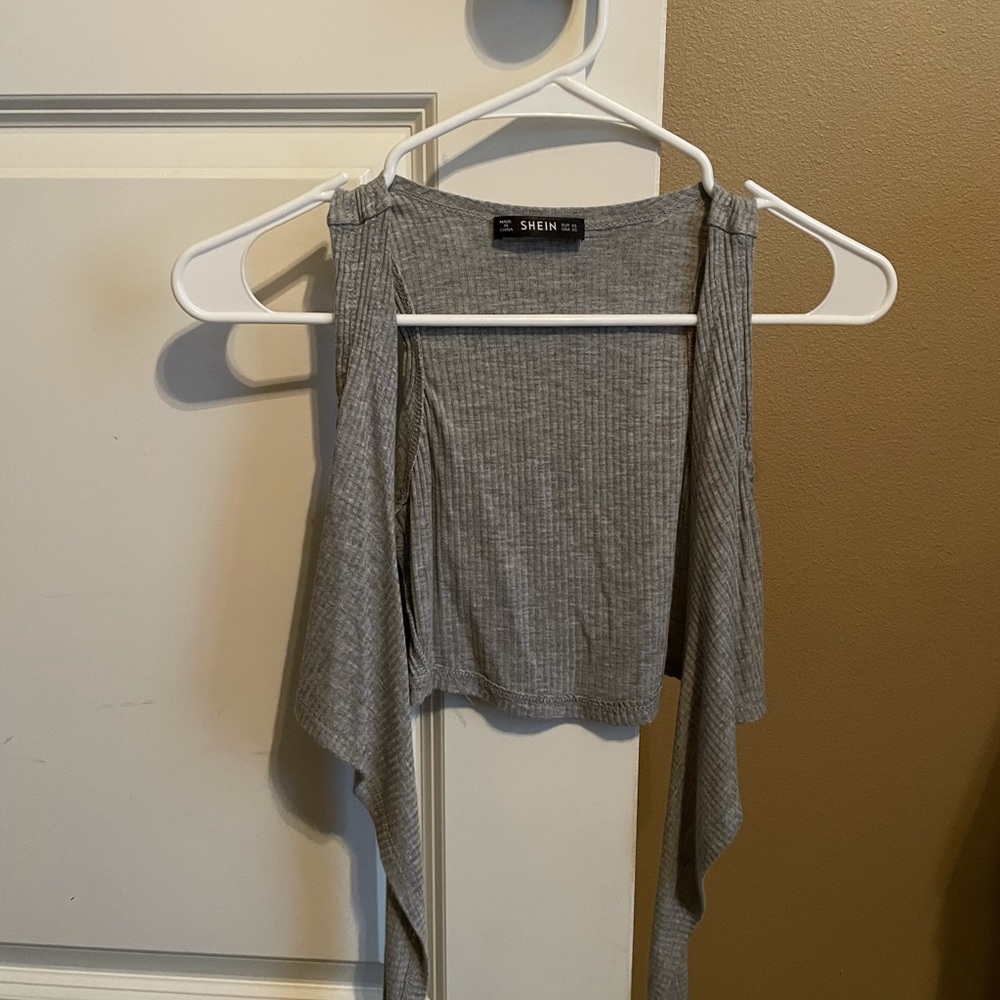 grey shein criss cross wrap around crop top